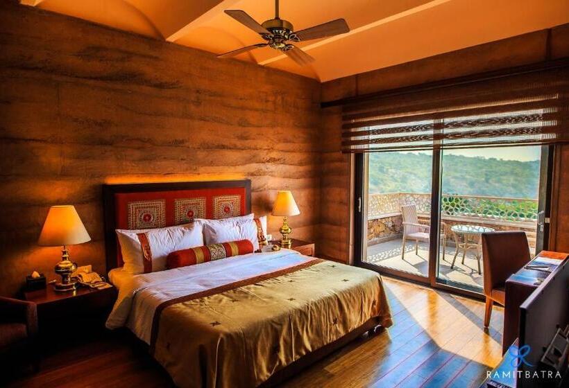 منتجع The Lalit Mangar