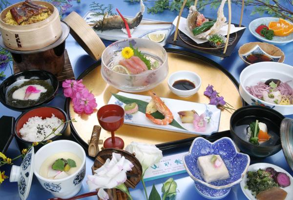 Riverside Hotel Sansuikan