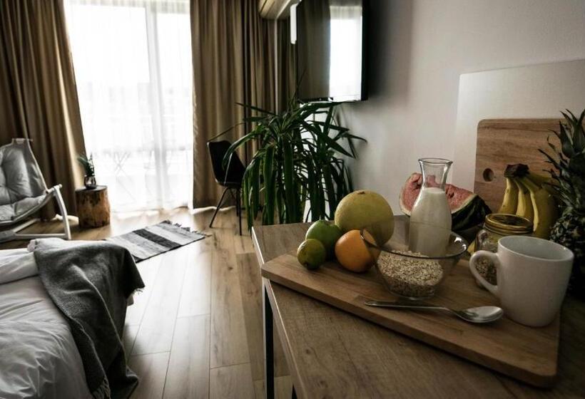 فندق The Mint Villa   Saint Vlas