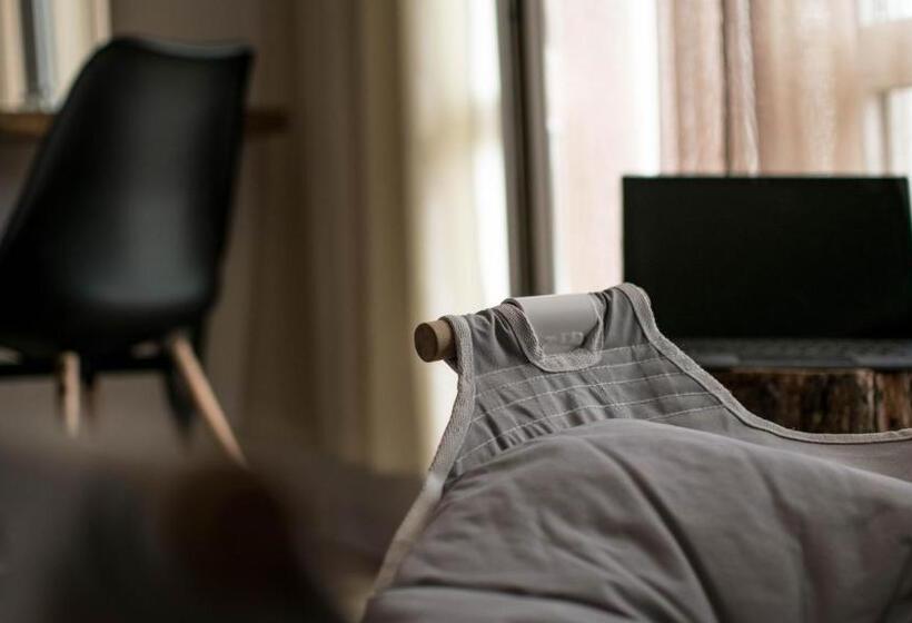 فندق The Mint Villa   Saint Vlas