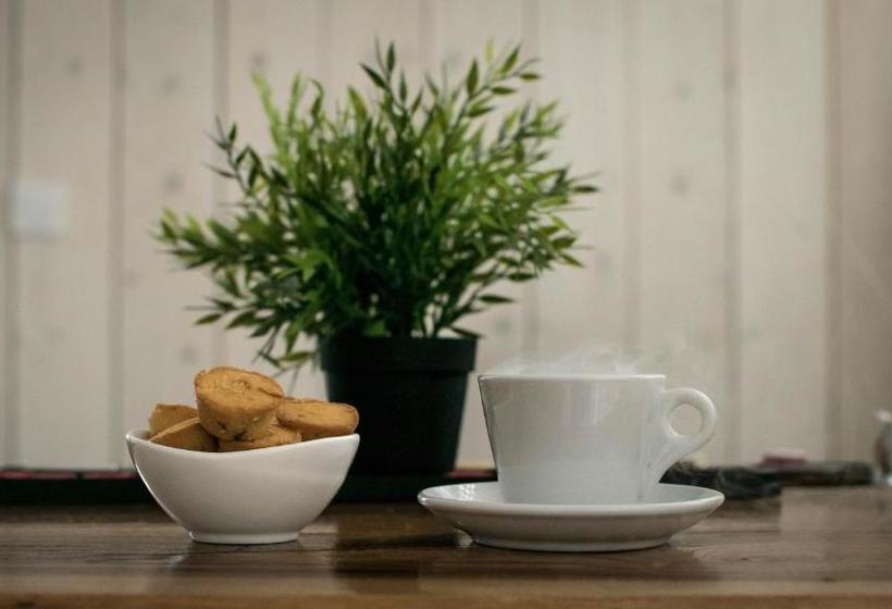 فندق The Mint Villa   Saint Vlas