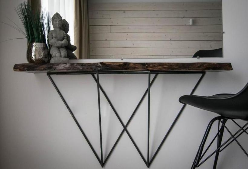 فندق The Mint Villa   Saint Vlas