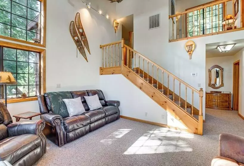 1 Mi To Skiing: Cabin W/ Deck In Bear Valley!