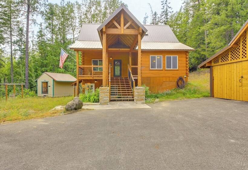 Cabin Near Lake Pend Oreille & Dtwn Sandpoint