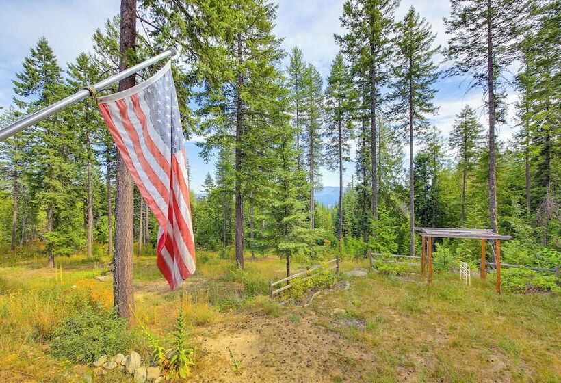 Cabin Near Lake Pend Oreille & Dtwn Sandpoint