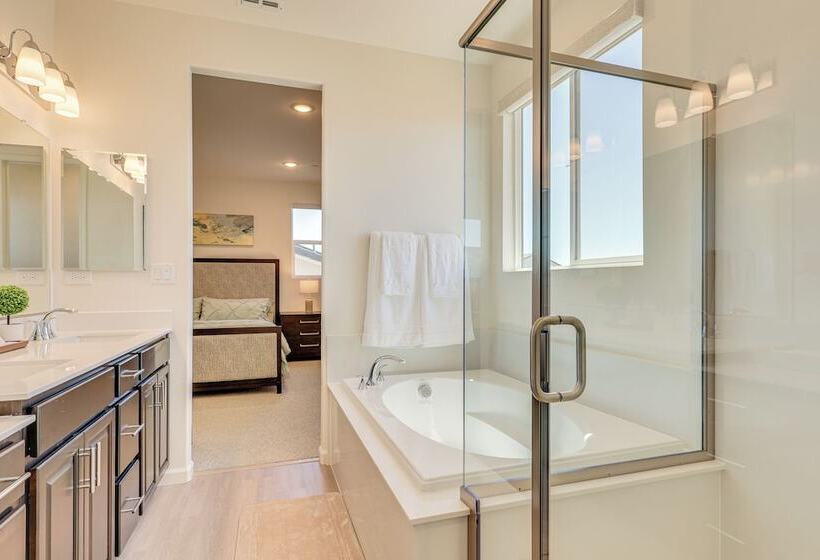 Friant Family Home < 11 Mi To Millerton Lake!