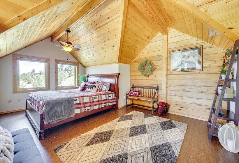 Lakefront Divide Cabin W/ Game Room!