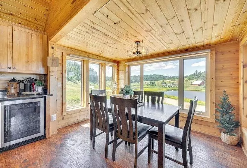 Lakefront Divide Cabin W/ Game Room!
