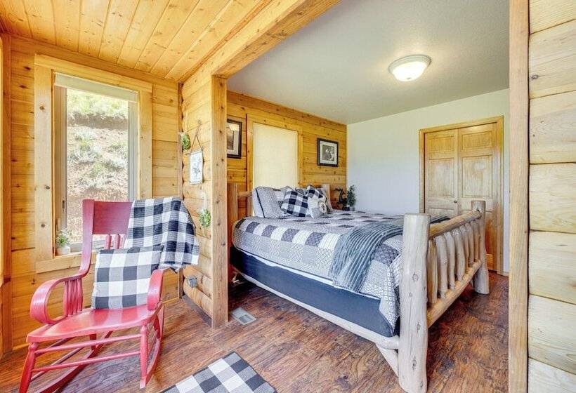 Lakefront Divide Cabin W/ Game Room!