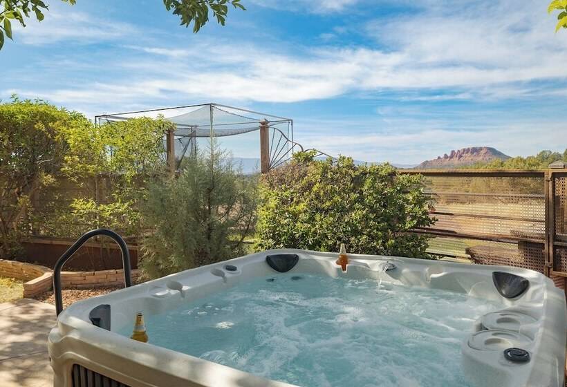 Mystic Sunset By Avantstay Thunder Mountain View + Pool, Driving Range, Casita