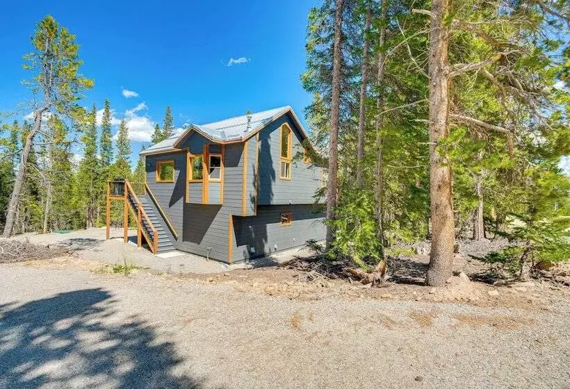 24 0082 Fairplay Cabin: Hike, Fish, Ski!