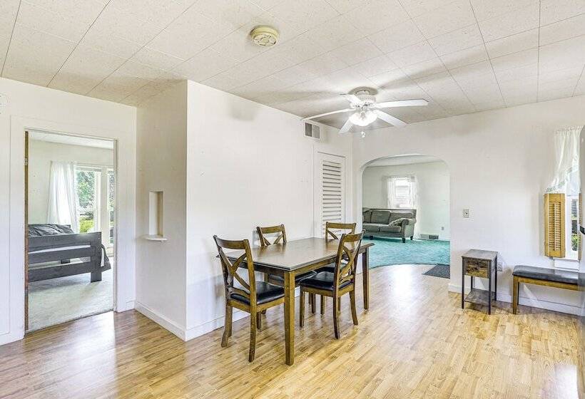 Sterling Home W/ Patio & Grill: 1 Mi To College!