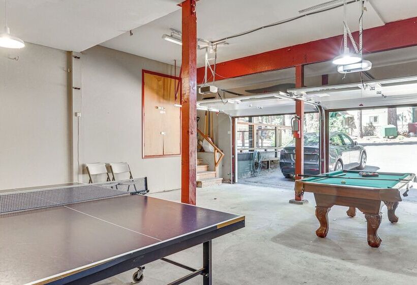1 Mi To Beach: Tahoe City Retreat W/ Game Room