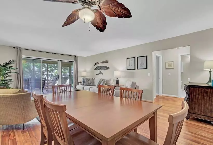 3c Mariners Walk By Avantstay Beach & Pool Access, Enclosed Porch