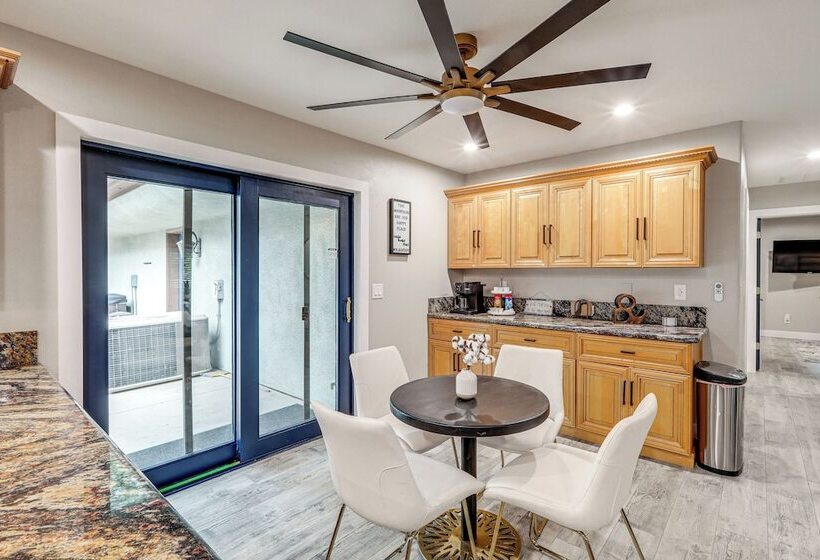 Deluxe Flagstaff Abode W/ Game Room & Outdoor Fun!