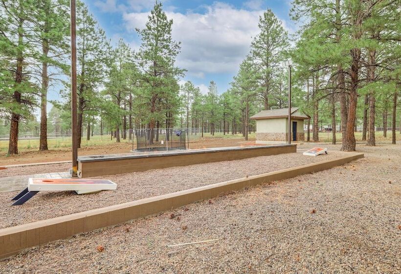 Deluxe Flagstaff Abode W/ Game Room & Outdoor Fun!