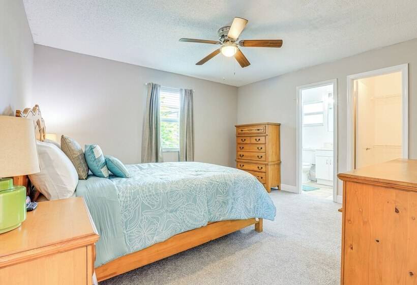 Private Pool: Dog Friendly Port St Lucie Home!