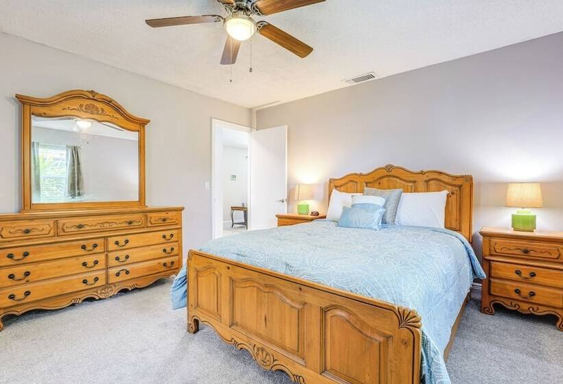 Private Pool: Dog Friendly Port St Lucie Home!