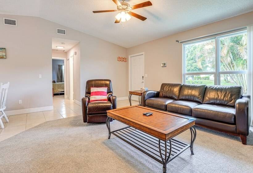 Private Pool: Dog Friendly Port St Lucie Home!