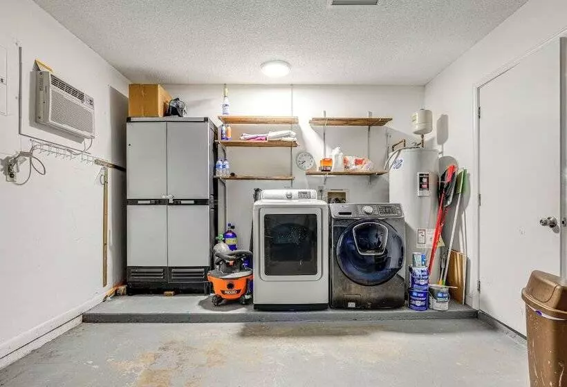 Private Pool: Dog Friendly Port St Lucie Home!