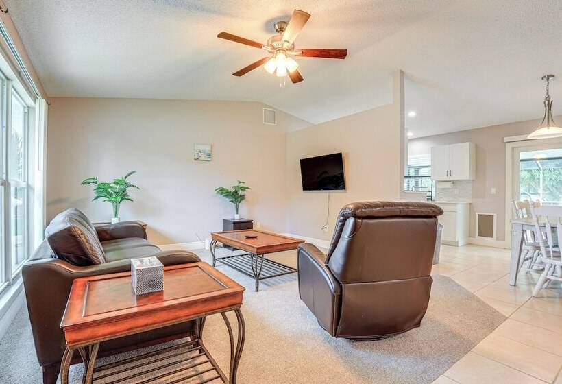 Private Pool: Dog Friendly Port St Lucie Home!