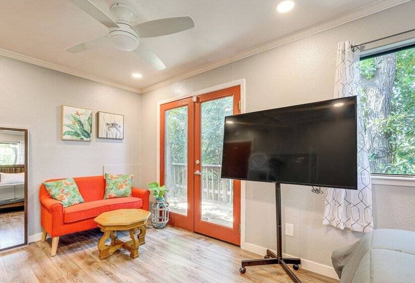 Downtown Fair Oaks Home ~ 15 Mi To Sacramento!