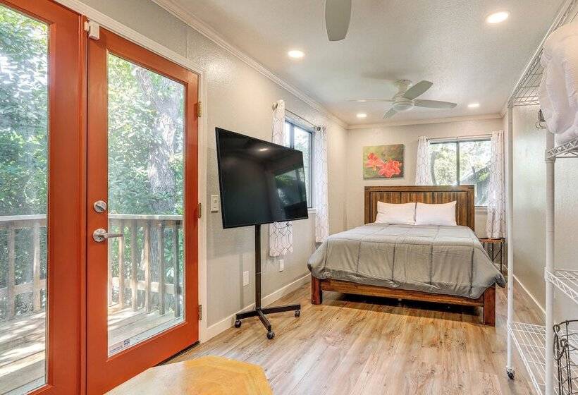 Downtown Fair Oaks Home ~ 15 Mi To Sacramento!