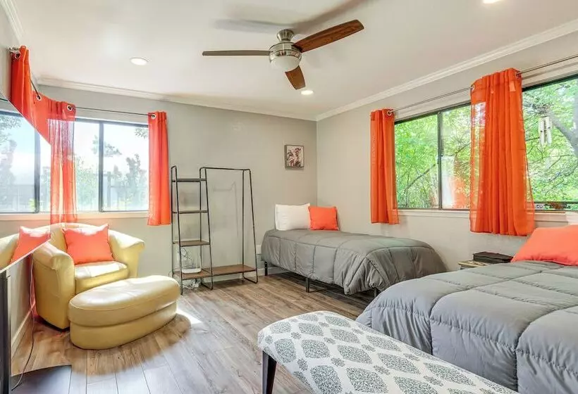 Downtown Fair Oaks Home ~ 15 Mi To Sacramento!