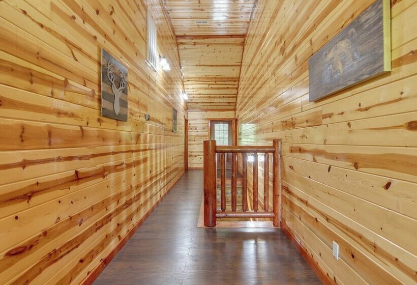 Evergreen Lodge By Avantstay Indoor Pool, Game Room & Theater