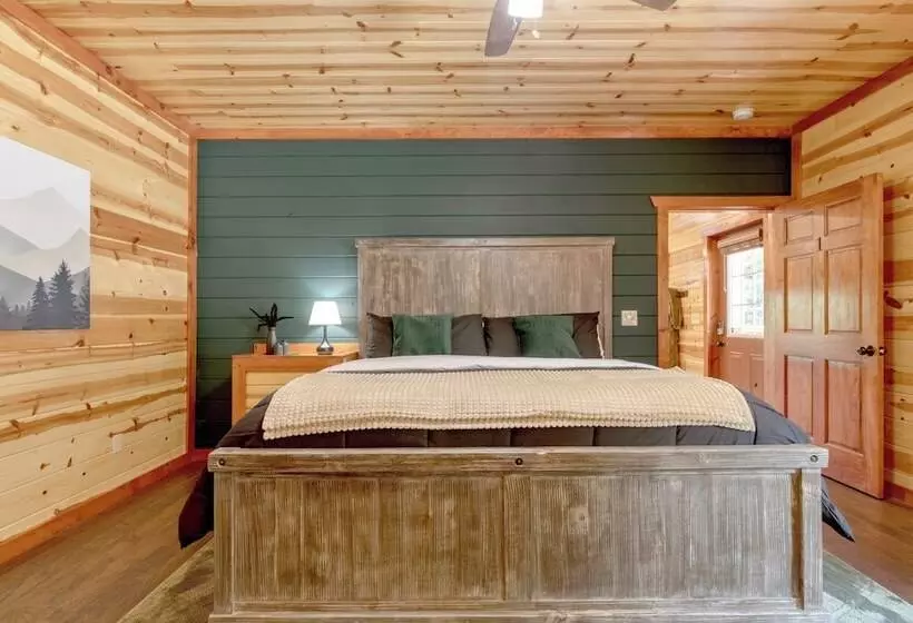 Evergreen Lodge By Avantstay Indoor Pool, Game Room & Theater