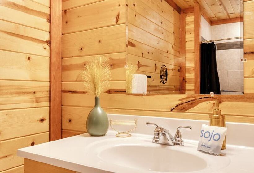 Evergreen Lodge By Avantstay Indoor Pool, Game Room & Theater