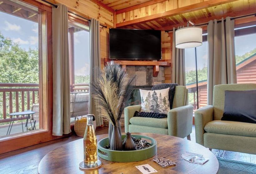 Evergreen Lodge By Avantstay Indoor Pool, Game Room & Theater