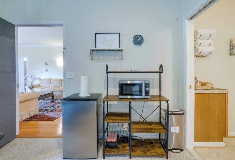 Family Friendly Fredericksburg Home ~ 6 Mi To Dtwn