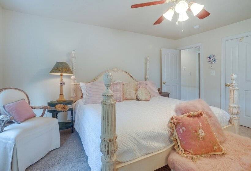 Family Friendly Fredericksburg Home ~ 6 Mi To Dtwn