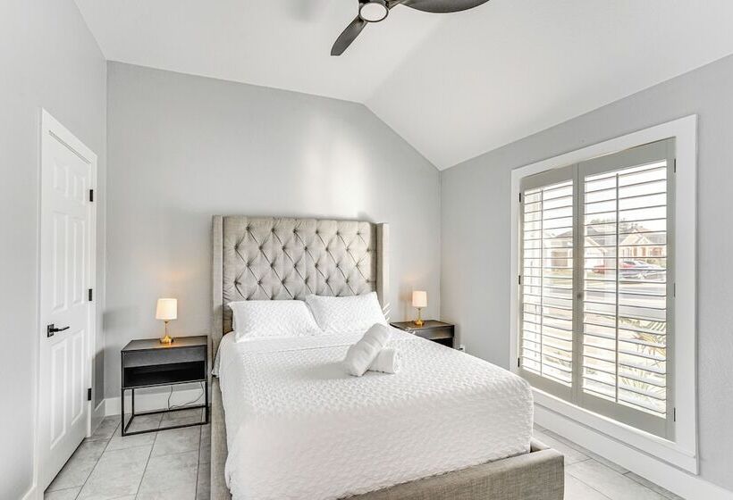 Haltom City Home W/ Patio ~ 11 Mi To Fort Worth!