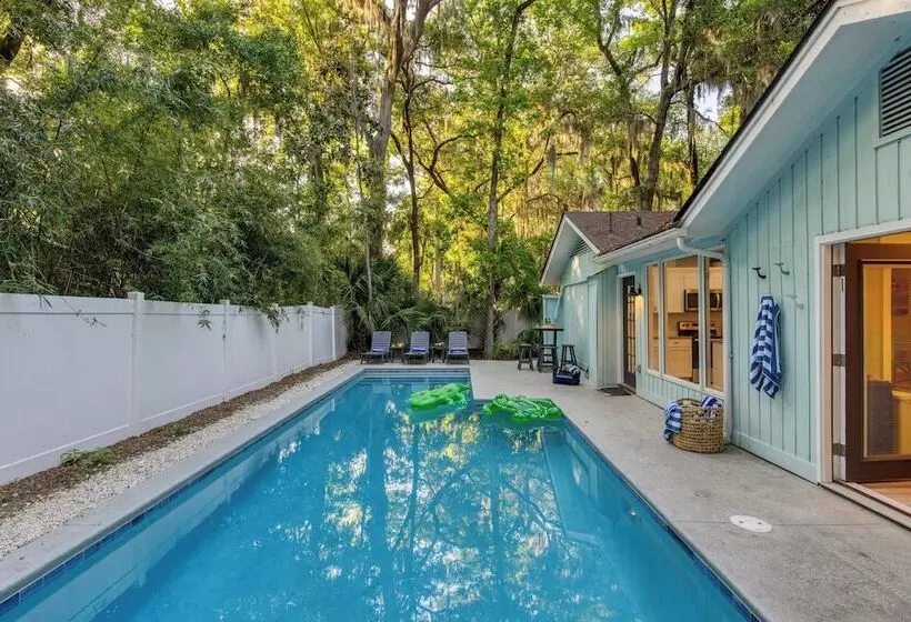 Hilton Hideaway By Avantstay Private Pool, Walk To Beach