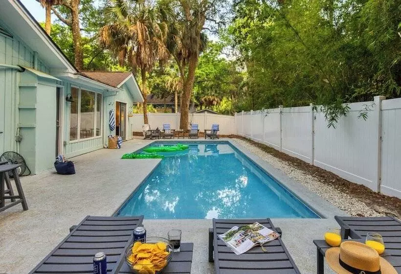 Hilton Hideaway By Avantstay Private Pool, Walk To Beach