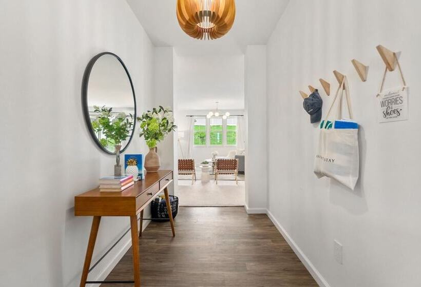 Holoholo By Avantstay Large Single Story W View