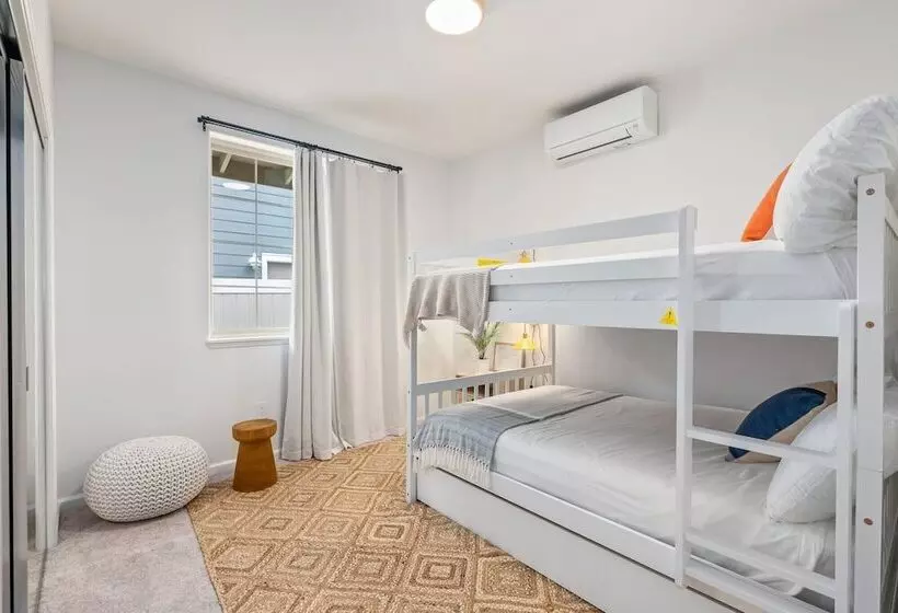 Holoholo By Avantstay Large Single Story W View