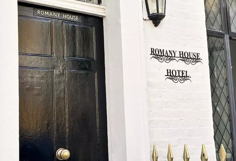Hotelli Romany House