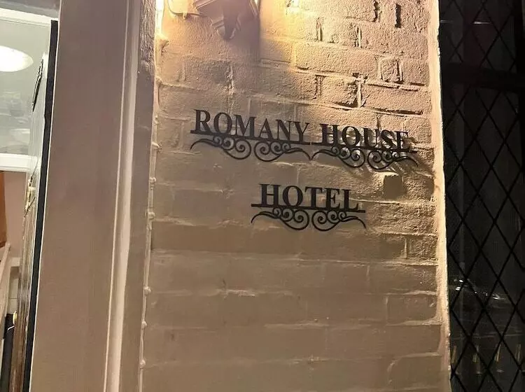 Hotelli Romany House