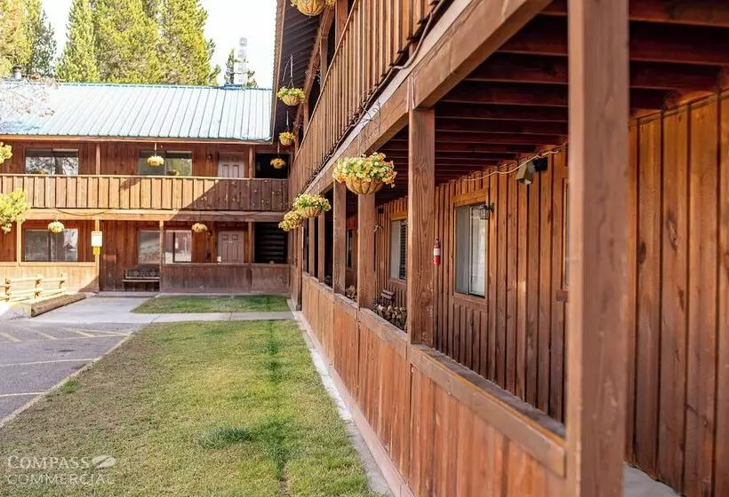 Hotelli Willamette Pass Inn & Chalets