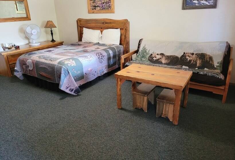 酒店 Willamette Pass Inn & Chalets