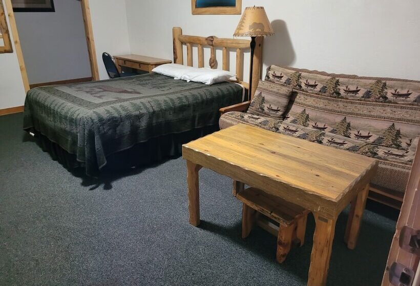 酒店 Willamette Pass Inn & Chalets