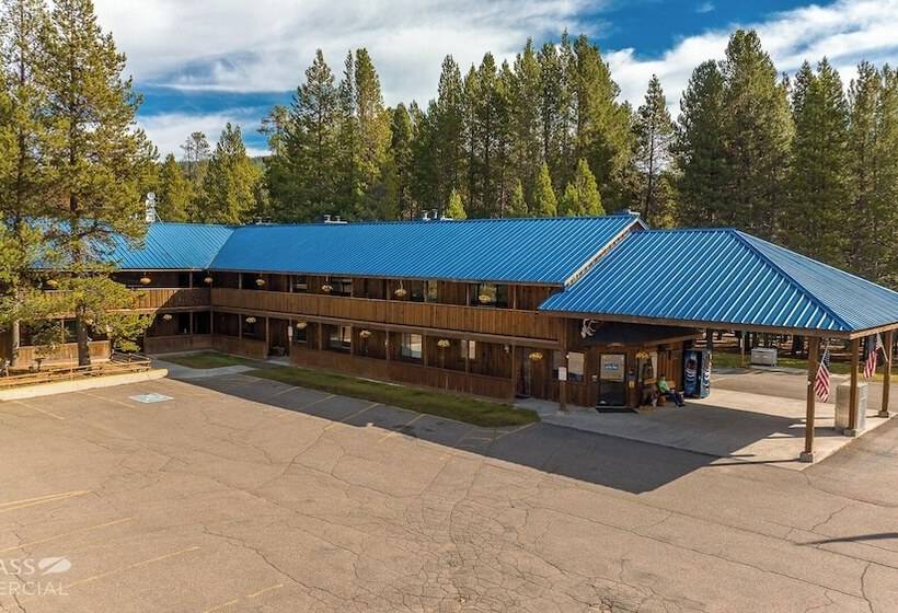 酒店 Willamette Pass Inn & Chalets