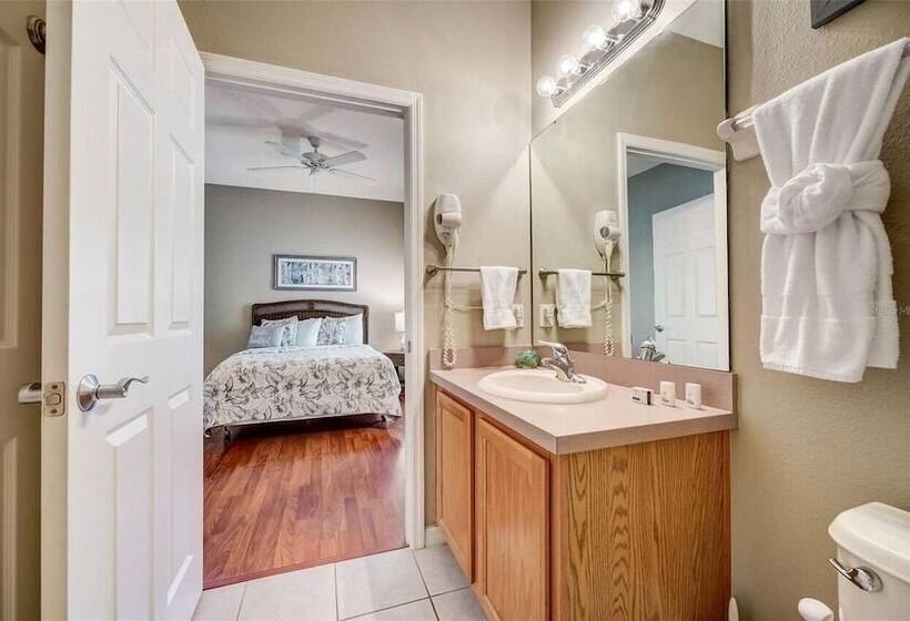 Last Minute Deal! Free Pool Heat! Encantada 87