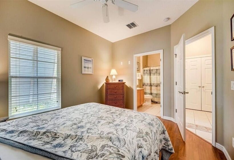 Last Minute Deal! Free Pool Heat! Encantada 87