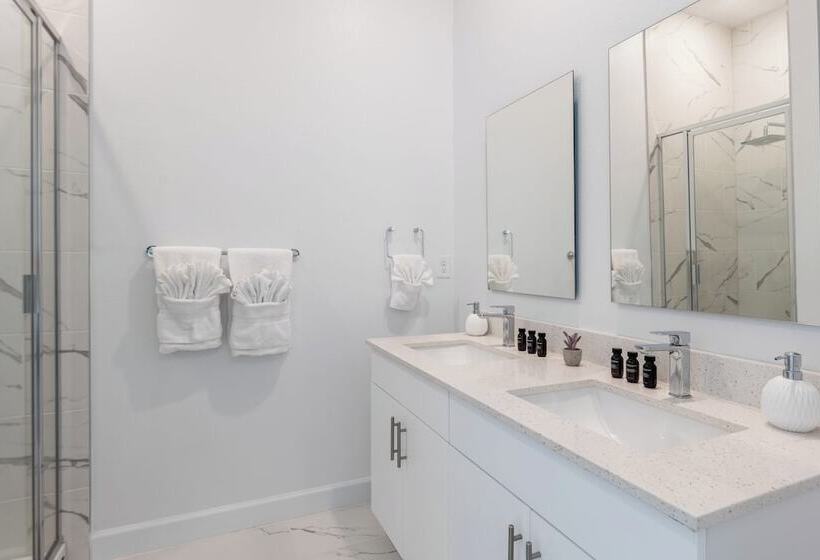 Magic Manor By Avantstay Pool 30min To Disney