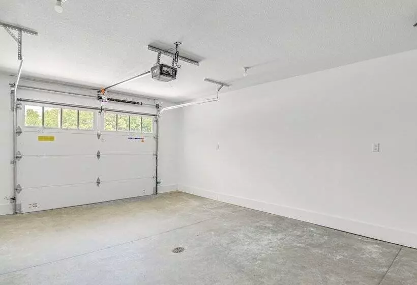 Newly Built Home Near Morrison Rockwood State Park