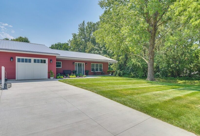 Newly Built Home Near Morrison Rockwood State Park